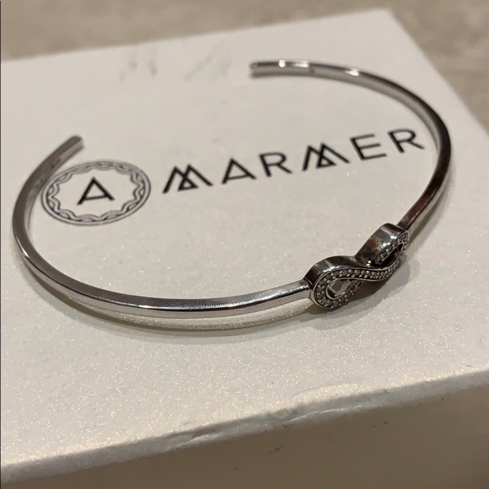 A Marmer infinity bangle